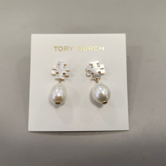 NWT Kira Mother-of-Pearl Drop Earrings - Picture 1 of 4